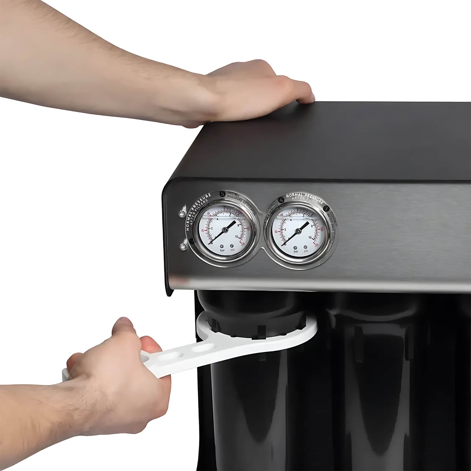 Wymiana wkładu odwróconej osmozy Manometry odwróconej osmozy Ecosoft RObust 1500